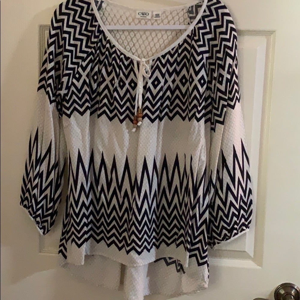 Pretty Navy & Beige Top